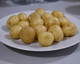 Foto del paso 1 de la receta: Patatitas al microondas en 5 minutos