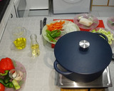 Foto del paso 4 de la receta: Pisto con bacalao confitado