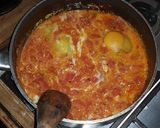 Foto del paso 6 de la receta: Tomates con huevo
