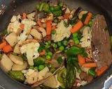 A picture of step 4 of Vegetable Pulao.