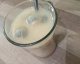Foto langkah ke 2 dari resep Teh Lengkeng Yakult.