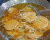 A picture of step 3 of Wheat Flour Mathari.