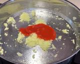 Foto del paso 3 de la receta Arroz con calamares en lata