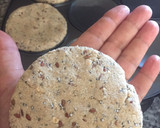 Foto del paso 6 de la receta: Arepas de avena con harina de Almendras y semillas de chía y linaza (fitness)
