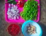 Foto langkah ke 2 dari resep Tumis Pare praktis.