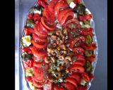 Une image de l'étape 5 de Salade de tomates poivrons poireaux endives et gambas.