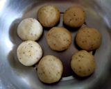 A picture of step 5 of Rajasthani Kachori.
