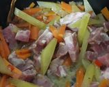 Foto del paso 4 de la receta: Cerdo con vegetales salteados
