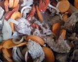 Foto del paso 3 de la receta: Salteado de bifecitos