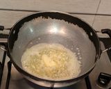 A picture of step 2 of Mushroom soup.