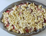 Foto del paso 5 de la receta: Tarta crumble de frutillas