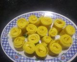 A picture of step 6 of Khandvi.