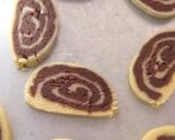 A picture of step 11 of Choco vanilla pinwheel.