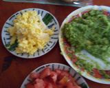 Foto del paso 1 de la receta: Sándwich de palta huevo y tomate
