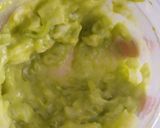 Foto del paso 8 de la receta: Arepa rellena de pollo con salsa de manzana, zanahoria, cebolla y crema...🫓🥙🥯