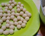 Foto langkah ke 2 dari resep Cilok bumbu Kacang.