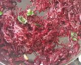 A picture of step 4 of Beetroot pickle.