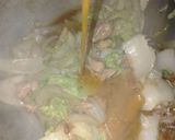 รูปขั้นตอนการทำที่ 4 ของ ผัดผงกะหรี่ไก่ใส่ผักกาดขาว : Stir-fried chicken with curry powder and Chinese cabbage