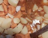 Krumpligulyásleves,csirkemellfiléből,zöldségekkel 🥣🥣🥣🥣 recept fázis 2 fotója