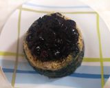 Foto del paso 3 de la receta: Mug cake de avena y arándanos