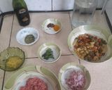 A picture of step 1 of Meatball soup with pasta and herbs.