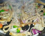 Foto del paso 3 de la receta: Fajitas de cerdo rápidas