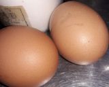Foto del paso 7 de la receta: Bifes de cerdo a la portuguesa y huevos cocinados en su jueguito