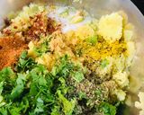 આલુ પરાઠા (Aloo Paratha Recipe In Gujarati) રેસીપી સ્ટેપ3ફોટો