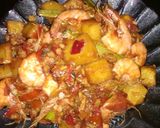 Foto langkah ke 4 dari resep Udang kentang balado.