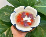 A picture of step 4 of Two-Color Che Lũm Chũm (Vietnamese Glutinous Rice Balls in Ginger Syrup, No Filling).