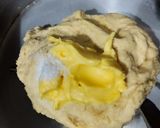 Foto langkah ke 2 dari resep Cinnamon Flower Bread.