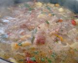 Foto del paso 3 de la receta: Bondiola al disco con cerveza y papas