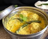 A picture of step 5 of Dim Bhapa (Steamed Egg Curry) Bengali lunch.