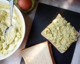 A picture of step 7 of Avocado egg sandwich recipe.