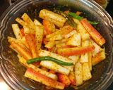 A picture of step 6 of Instant Carrot Raddish Pickle.