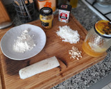Foto del paso 1 de la receta: Lomo de bacalao en salsa de miel y mostaza con guisantes