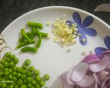 A picture of step 2 of शेजवान फ्राइड राइस (shejwan fried rice recipe).