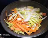 Foto del paso 2 de la receta: Dorada con Verduras Agridulce