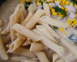 A picture of step 5 of White Sauce Pasta.