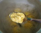 Foto langkah ke 3 dari resep Jagung Rebus Mentega.