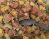 Foto del paso 2 de la receta: 166. Tartar de salmón marinado con aguacate y mango (entrante tartar)