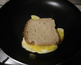 Foto del passaggio 3 della ricetta Sandwich con Uovo e Wurstel