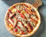 Foto langkah ke 5 dari resep Mushroom pizza.