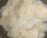 Foto del paso 1 de la receta: Tortilla de patatas clásica (sin cebolla)