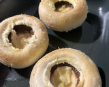 Foto del paso 1 de la receta: Champiñones Rellenos de Gambones al Ajillo 🧄