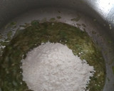Foto del paso 3 de la receta: Croquetas de puerro, merluza y gambas