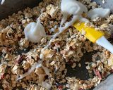 A picture of step 5 of My mother in law’s granola 💗.