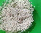 Foto langkah ke 1 dari resep Tumis bawang teri medan.