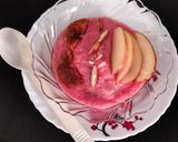 A picture of step 4 of Apple Fig Smoothie Bowl.