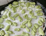 Foto del paso 3 de la receta: Ñoquis de espinaca sin TACC